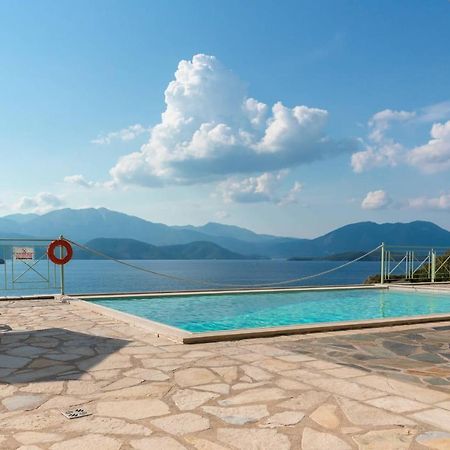 Meganisi Blue Villa Spartokhorion Luaran gambar