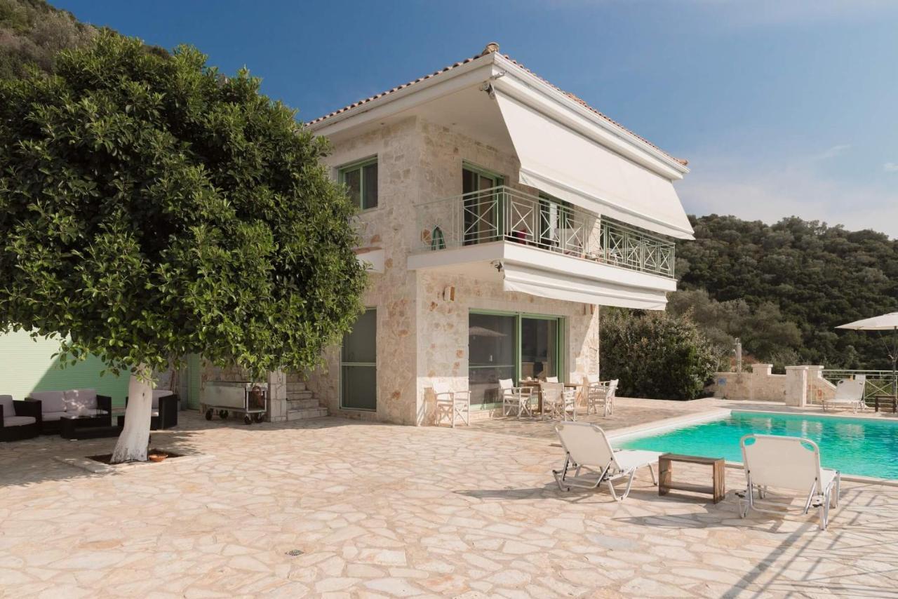 Meganisi Blue Villa Spartokhorion Luaran gambar