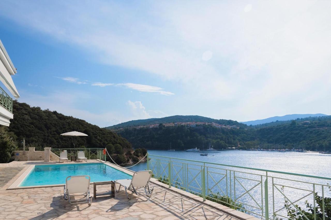 Meganisi Blue Villa Spartokhorion Luaran gambar