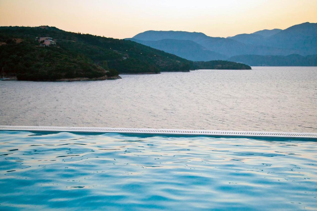 Meganisi Blue Villa Spartokhorion Luaran gambar